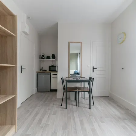 Desroziers - Design En Centre *