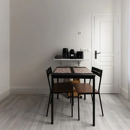 Desroziers - Design En Centre Apartment