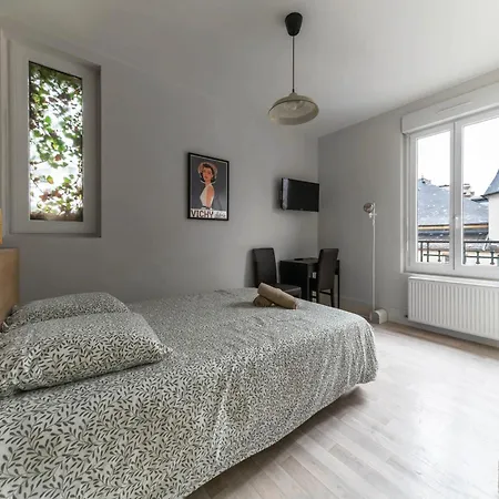Apartment Desroziers - Design En Centre Vichy